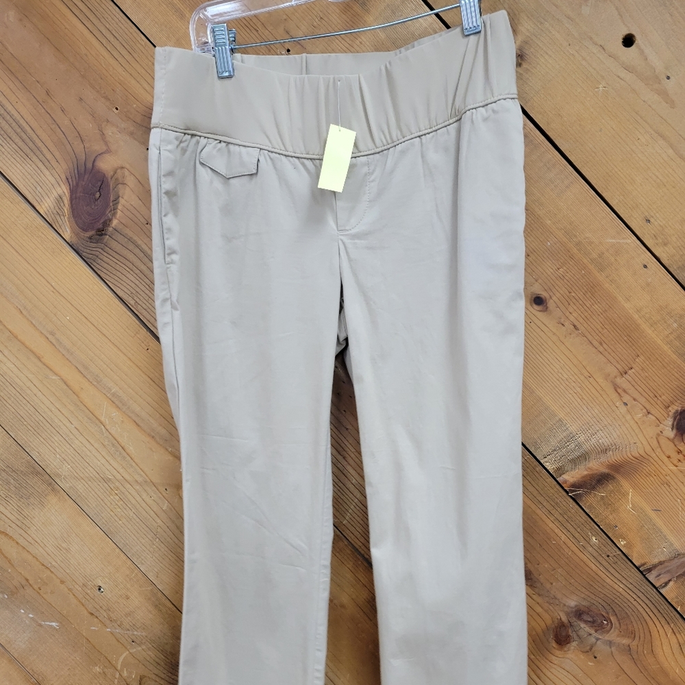 Gap Maternity Capri - image 1